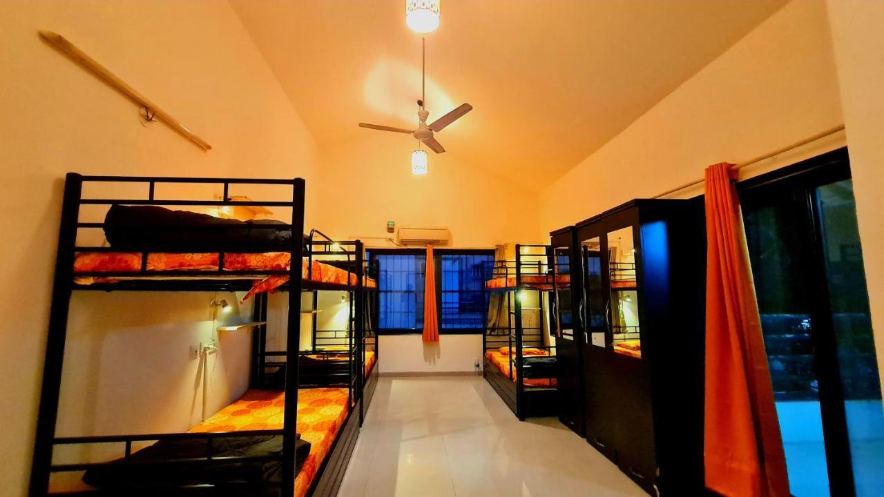 Lifespace- Spacious Hostel in a Luxurious Villa Pune Exterior foto